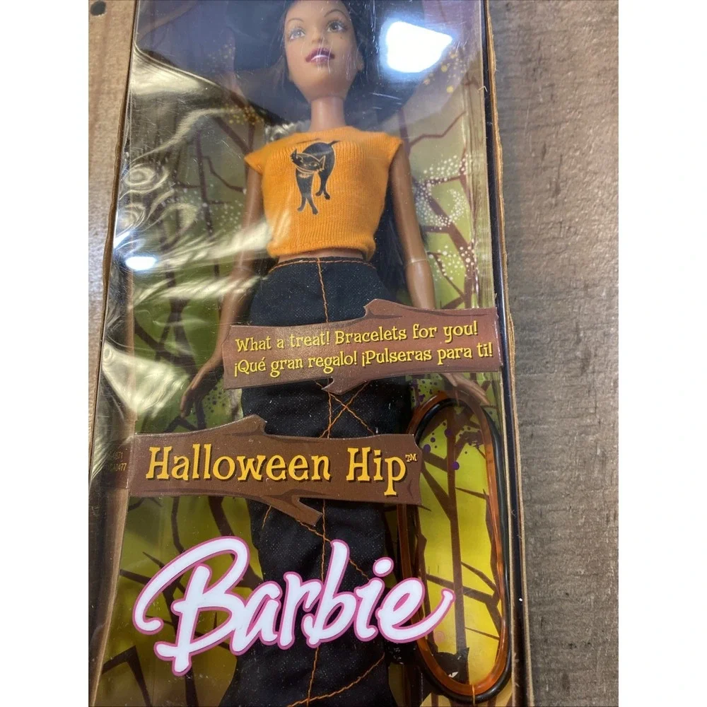 2006 Halloween Hip Barbie African American New In Box With Bracelets Accessories